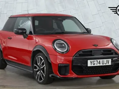 Used Mini Cooper S Hatch 201 HP (147 kW) 2024 Red Hatchback