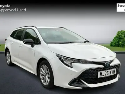 Used Toyota Corolla 140 HP (102 kW) 2026 Estate