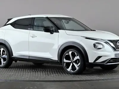 Gebraucht Nissan Juke Tekna 114 PS (83 kW) 2023 Weiß SUV