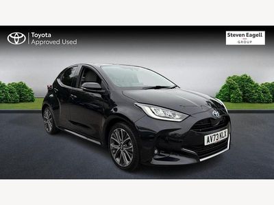 Used Toyota Yaris Hybrid 116 HP (85 kW) 2023 Black Hatchback