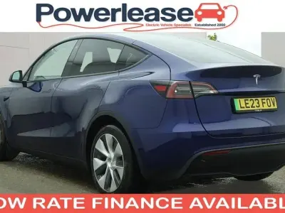 Used Tesla Model Y RWD 219 kW (299 HP) 2023 Blue SUV