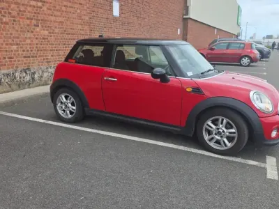 Używany Mini Cooper Hatch 2012 Czerwony Hatchback