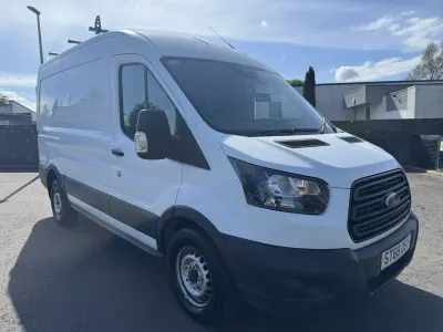 Usado Ford Transit 105 CV (77 kW) 2018 Blanco Van