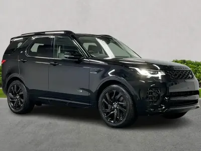 Used Land Rover Discovery 5 SE Dynamic 2026 Black SUV