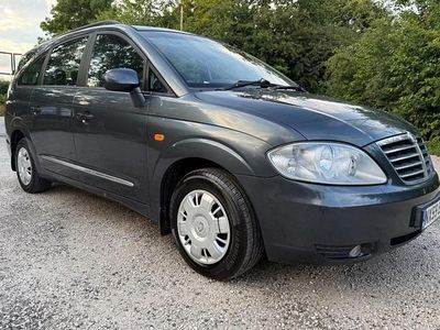 Used 2009 Ssangyong (KGM) Rodius MPV | £3,395