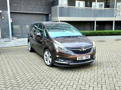 Used Vauxhall Zafira Family 140 HP (102 kW) 2017 Brown MPV