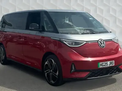 Usado VW ID. Buzz GTX 250 kW (340 HP) 2025 Prateado Monovolume