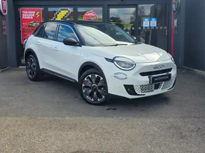 Nowe Fiat 600 La Prima 134 KM (98 kW) 2025 Biały SUV