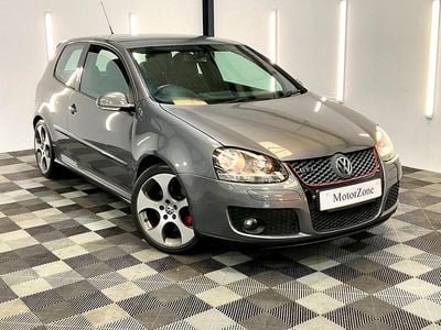 VW Golf V