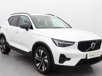 White Used 2025 Volvo XC40 Ultra SUV | £34,995 (Fair price)