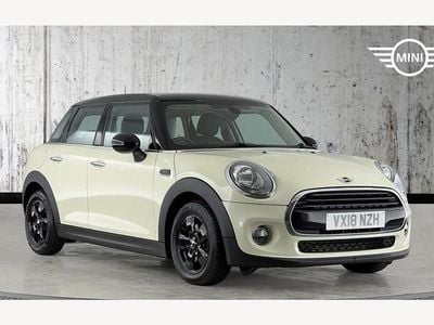 Used Mini Cooper Hatch 136 HP (100 kW) 2018 White Hatchback