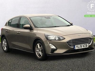 Used Ford Focus Zetec 125 HP (91 kW) 2019 Silver Hatchback