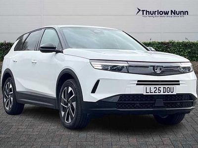 Used Vauxhall Grandland X 136 HP (100 kW) 2025 White SUV