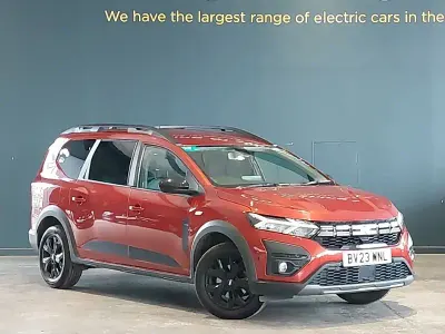 Used Dacia Jogger Extreme 109 HP (80 kW) 2023 Brown MPV
