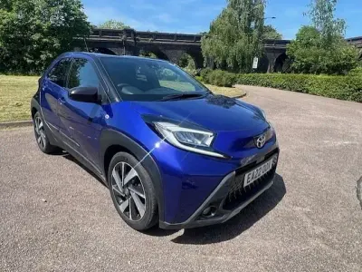 Used Toyota Aygo X 72 HP (52 kW) 2022 Blue SUV