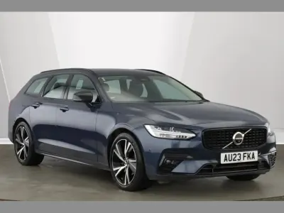 Used Volvo V90 Plus 194 HP (142 kW) 2023 Blue Estate