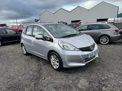 Used Honda Jazz ES 99 HP (72 kW) 2012 Silver Hatchback