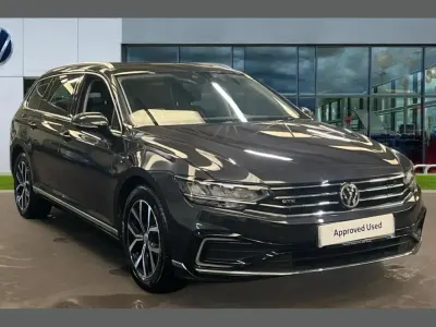 Used VW Passat GTE 218 HP (160 kW) 2020 Grey Estate