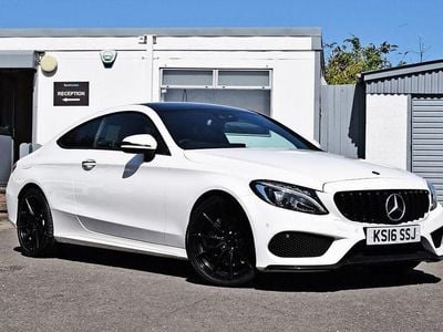 Begagnad Mercedes C250 AMG Line Premium Plus 204 HK (150 kW) 2016 Vit Sportkupé