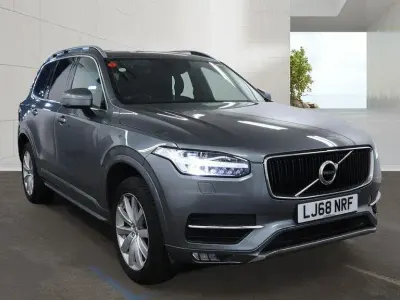 Used Volvo XC90 Momentum 231 HP (169 kW) 2018 Grey SUV