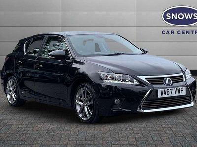 Lexus CT200h