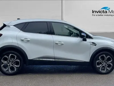 Second-hand Renault Captur Techno 91 CP (66 kW) 2024 Alb SUV
