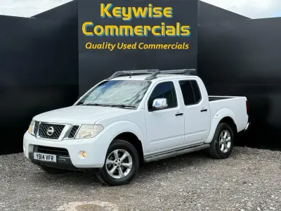 Used Nissan Navara Tekna 2014 White Pickup