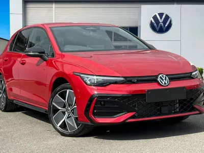 New VW Golf VIII R-line 150 HP (110 kW) 2026 Red Hatchback