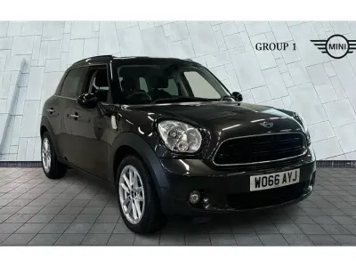 Used Mini Cooper Countryman 122 HP (89 kW) 2016 Midnight grey SUV