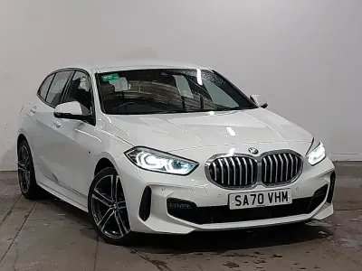 Usado BMW 118 M Sport 140 CV (102 kW) 2020 Blanco Utilitario