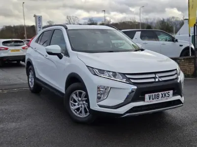 Used Mitsubishi Eclipse 163 HP (119 kW) 2018 White Hatchback