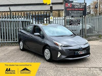 Usado Toyota Prius Business Edition 2017 Cinzento Citadino