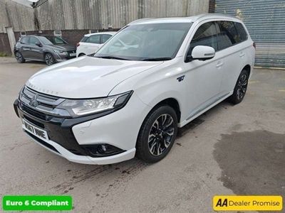 used Mitsubishi Outlander 2.0 PHEV 4HS 5d 200 BHP IN WHITE WITH 61,000 MILES AND A FULL SERVICE HISTORY, 3 OWNER FROM NEW, ULE