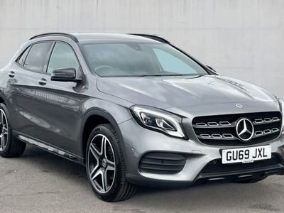 Mercedes GLA200