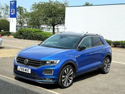 Used VW T-Roc R-line 150 HP (110 kW) 2019 Blue SUV