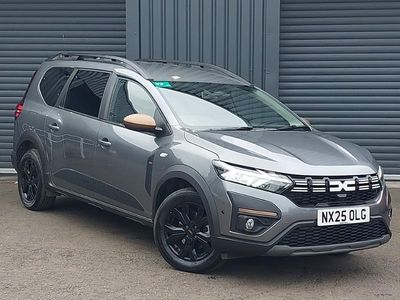 Used Dacia Jogger Extreme 140 HP (102 kW) 2025 Grey MPV