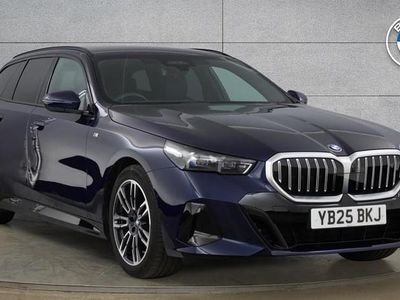 Used BMW 520 M Sport 205 HP (150 kW) 2025 Blue Estate