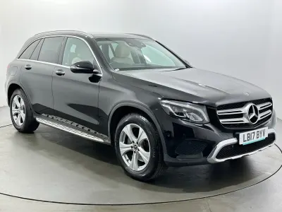 Usado Mercedes GLC250 Premium 2017 Preto Carrinha