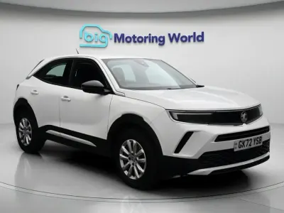Used Vauxhall Mokka Design Edition 100 HP (73 kW) 2022 White SUV