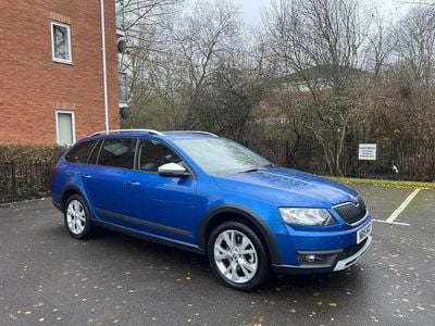 Blue Used 2015 Skoda Octavia Scout 4x4 Estate | £8,595 (Fair price)