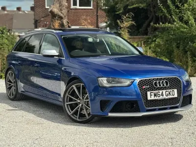Used Audi RS4 Advanced Plus 450 HP (330 kW) 2015 Blue Estate