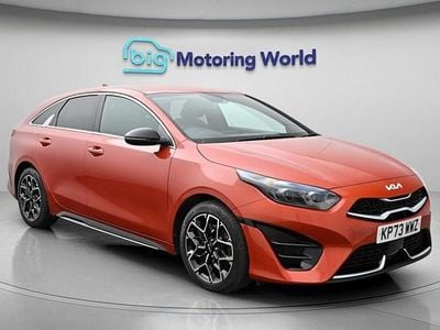 Used Kia ProCeed GT-Line 158 HP (116 kW) 2023 Orange Estate