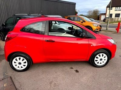 Used Ford Ka Studio 69 HP (50 kW) 2014 Red Hatchback