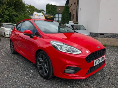 Used Ford Fiesta ST-Line 125 HP (91 kW) 2018 Red Hatchback