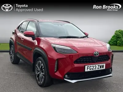 Used Toyota Yaris 91 HP (66 kW) 2023 Red Hatchback