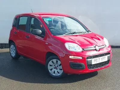 Używany Fiat Panda Pop 69 KM (50 kW) 2017 Czerwony Hatchback