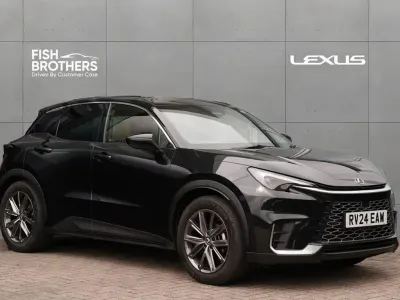 Used Lexus LBX 136 HP (100 kW) 2024 Black SUV