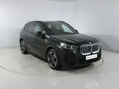 Usado BMW iX1 M Sport 230 kW (313 HP) 2023 Preto SUV