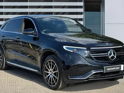 Usado Mercedes EQC400 AMG line 300 kW (408 HP) 2023 SUV