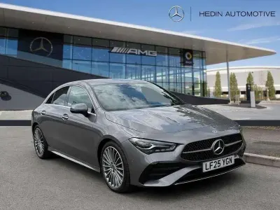 Begagnad Mercedes CLA180 AMG Line Premium 136 HK (100 kW) 2025 Grå Sedan